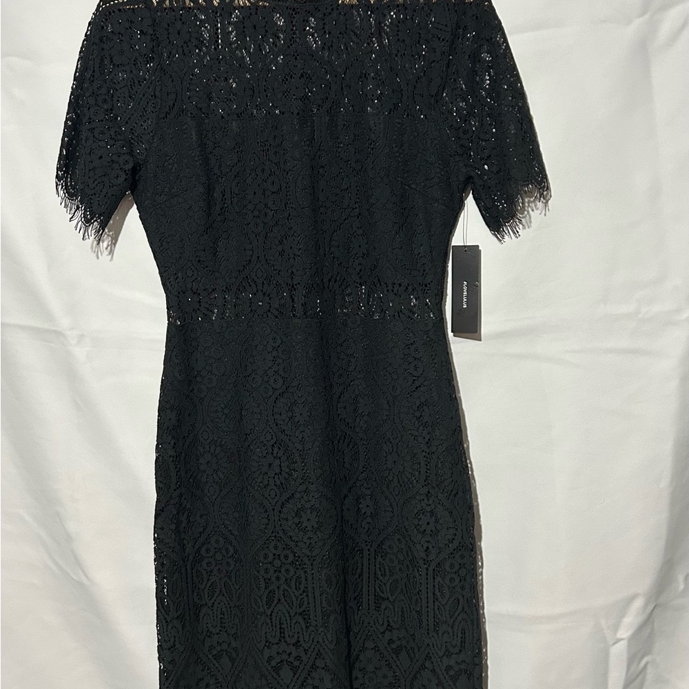 Lulu's Black Off-the-Shoulder Sheath Midi Dress